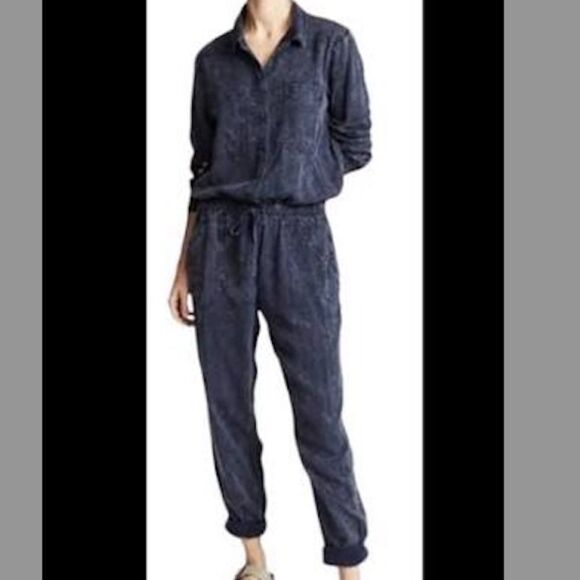 Women's Navy Jumpsuit - Young Fabulous & Broke Flightsuit - Small - NWOT - Picture 1 of 5